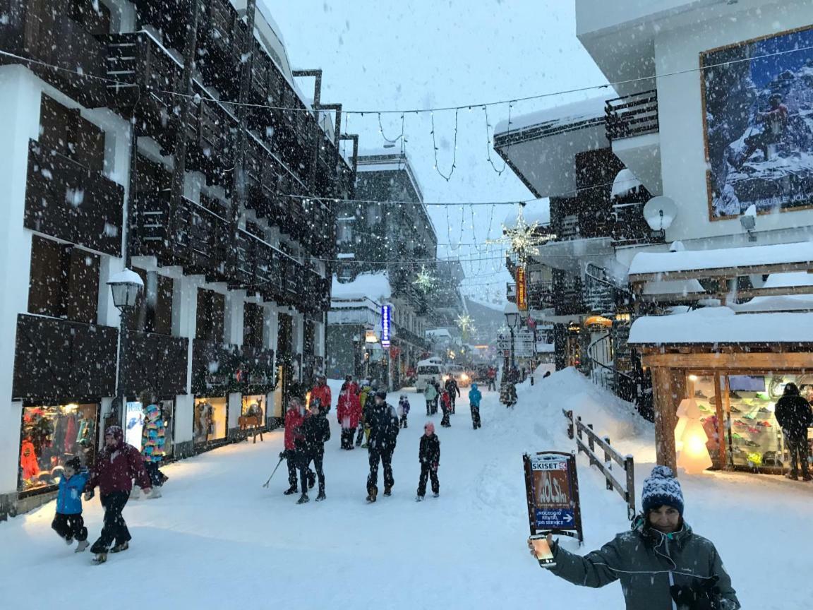 شقة Giomein - Flat In Cervinia 50M From Slopes And City Centre بيريوِل تْشيرفينيا المظهر الخارجي الصورة